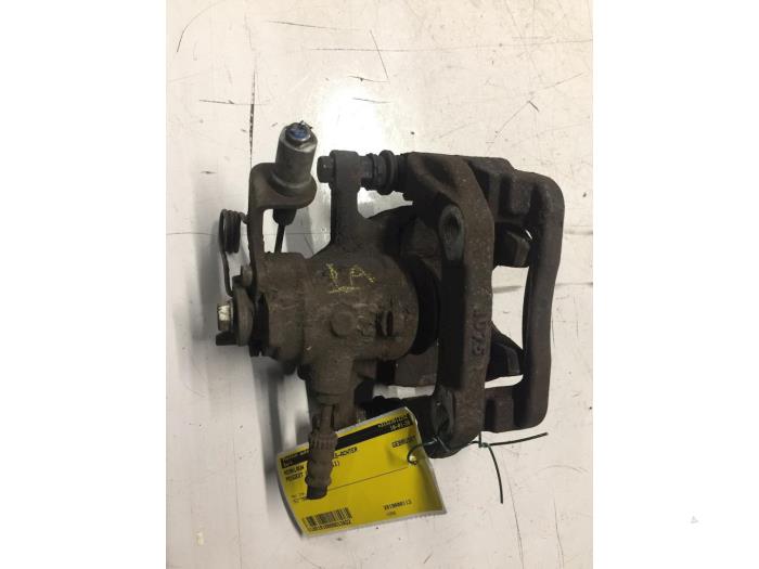 Gebrauchte Bremszange links hinten Peugeot Expert (G9) 2.0 HDi 120 Preis € 30,00 Margenregelung angeboten von Poolman autodemontage