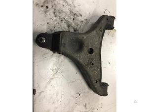 Used Front wishbone, left Mercedes Sprinter 5t (906.63/65) 515 CDI 16V Price € 36,30 Inclusive VAT offered by Poolman autodemontage