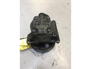 Used Power steering pump Ford Mondeo IV Wagon 2.0 TDCi 140 16V Price € 30,00 Margin scheme offered by Poolman autodemontage