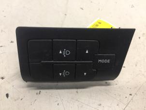 Used Height control switch Citroen Jumper (U9) 2.2 HDi 110 Euro 5 Price € 24,20 Inclusive VAT offered by Poolman autodemontage