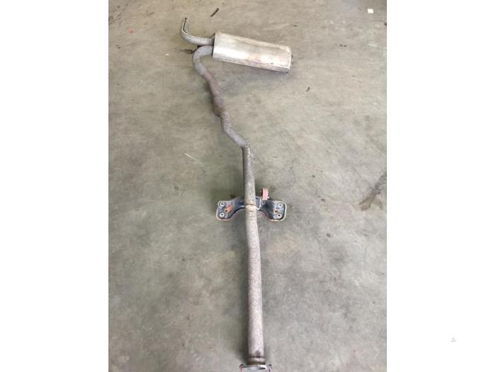 Exhaust rear silencer from a Volvo XC60 I (DZ) 2.4 D5 20V AWD 2008