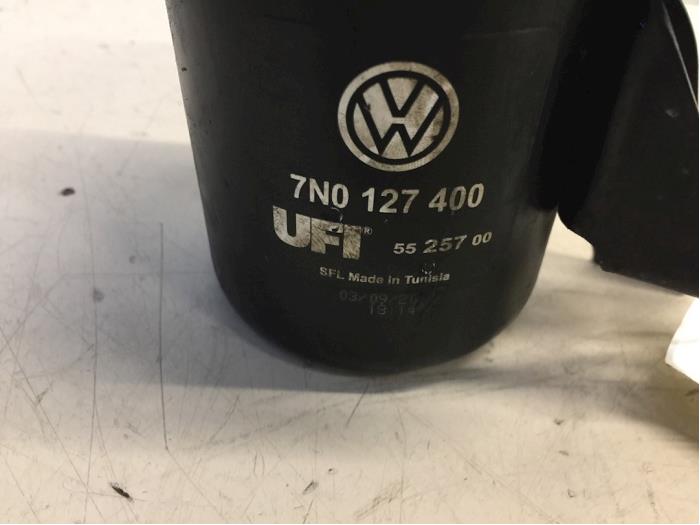 Fuel filter from a Volkswagen Passat CC (357) 2.0 TDI 16V 170 2012