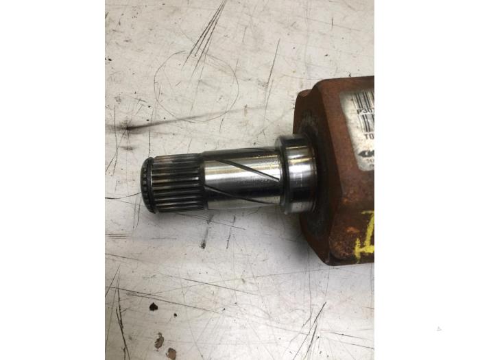 Front drive shaft, left Volvo XC70 XC70 2.4 D 20V - 30783094  