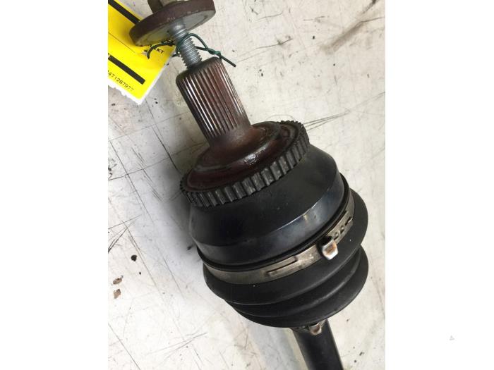 Front drive shaft, left Volvo XC70 XC70 2.4 D 20V - 30783094  
