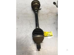 Used Front drive shaft, left Skoda Roomster (5J) 1.2 TSI Price € 30,00 Margin scheme offered by Poolman autodemontage