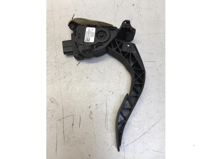 Begagnade Gaspedalsensor Audi A5 Cabrio (8F7) 2.0 TFSI 16V Pris € 30,00 Marginaltabell erbjuds av Poolman autodemontage