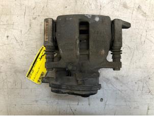 Used Rear brake calliper, left Audi A5 Cabrio (8F7) 2.0 TFSI 16V Price € 30,00 Margin scheme offered by Poolman autodemontage
