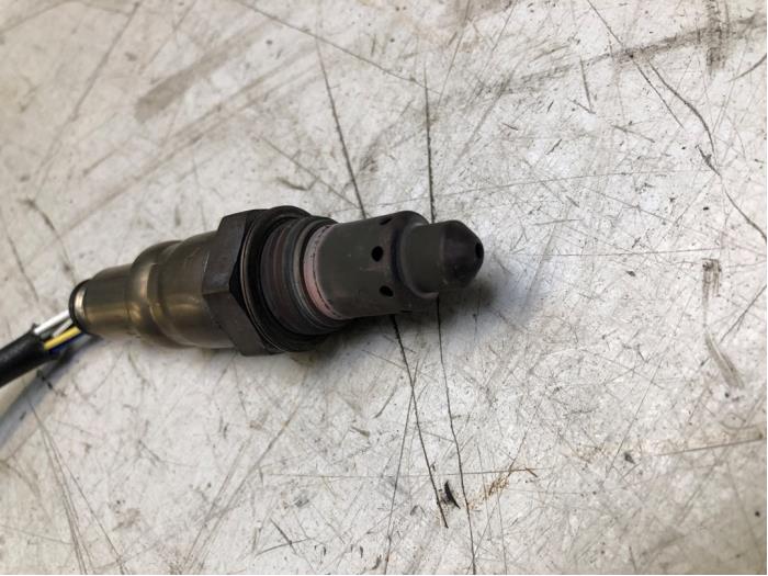 Sonde lambda d'un Mercedes-Benz A (W176) 2.0 A-250 Turbo 16V 2017