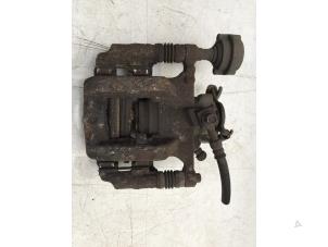 Used Rear brake calliper, right Chevrolet Cruze 1.6 16V Price € 30,00 Margin scheme offered by Poolman autodemontage