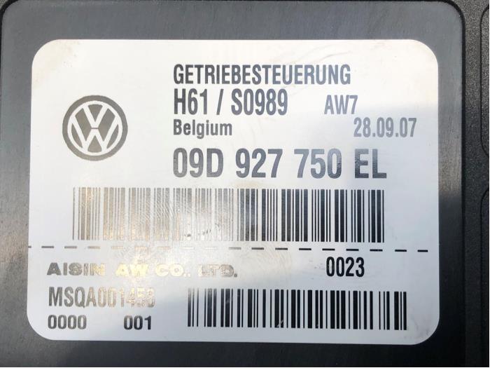 Ordenador de caja automática de un Volkswagen Touareg (7LA/7L6) 5.0 TDI V10 2007