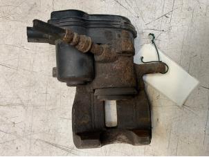 Used Rear brake calliper, left Audi A5 (8T3) 3.2 FSI V6 24V Price € 30,00 Margin scheme offered by Poolman autodemontage