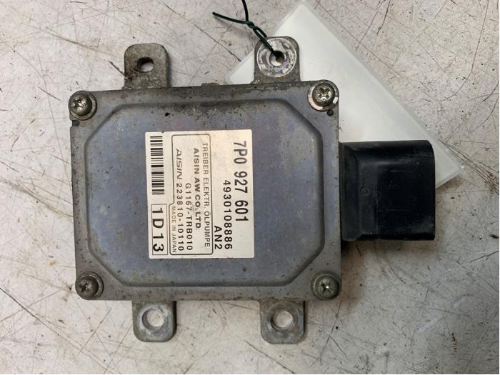 Usagé Module pompe à huile Porsche Panamera (970) 3.0 D V6 24V Prix € 30,00 Règlement à la marge proposé par Poolman autodemontage