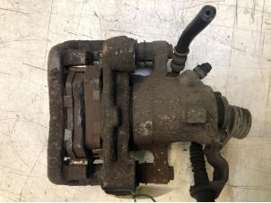 Used Rear brake calliper, right Opel Astra H Twin Top (L67) 1.6 16V Price € 30,00 Margin scheme offered by Poolman autodemontage