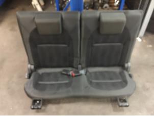 Used Rear bench seat Nissan Qashqai (J10) 2.0 16V 4x4 Price € 200,00 Margin scheme offered by Poolman autodemontage
