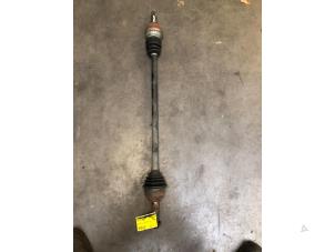 Used Front drive shaft, right Opel Astra H (L48) 1.6 16V Twinport Price € 30,00 Margin scheme offered by Poolman autodemontage