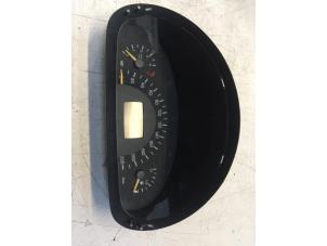 Used Instrument panel Mercedes Vito (639.6) 2.2 115 CDI 16V Price € 30,00 Margin scheme offered by Poolman autodemontage