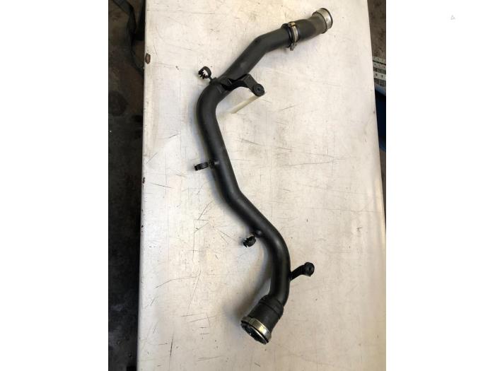 Gebrauchte Intercooler Schlauch Audi Q7 (4LB) 3.0 TDI V6 24V Preis € 30,00 Margenregelung angeboten von Poolman autodemontage