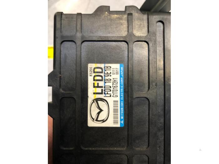 Ordinateur réservoir automatique d'un Mazda 6 Sport (GH14/GHA4) 2.0i 16V S-VT 2010