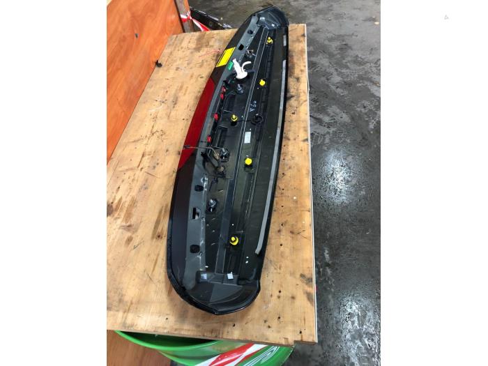 Spoiler tailgate Volvo V60 I 2.4 D6 20V Plugin Hybrid AWD 31253209