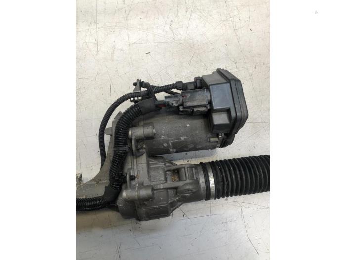 Power steering box Volvo V60 I 2.4 D6 20V Plug-in Hybrid AWD - P31406604
