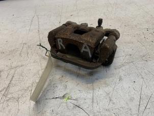 Used Rear brake calliper, right Nissan Qashqai (J10) 1.6 16V Price € 30,00 Margin scheme offered by Poolman autodemontage