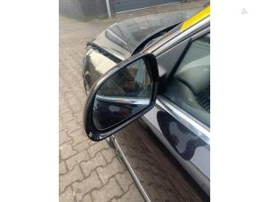 Used Wing mirror, left Audi A8 (D3) 4.2 V8 40V FSI Quattro Price € 75,00 Margin scheme offered by Poolman autodemontage