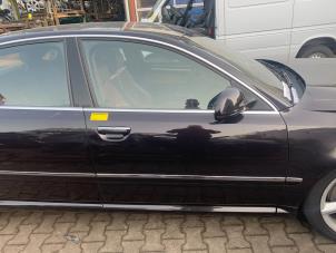 Used Front door 4-door, right Audi A8 (D3) 4.2 V8 40V FSI Quattro Price € 200,00 Margin scheme offered by Poolman autodemontage