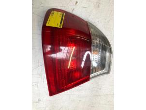 Used Taillight, left BMW 3 serie (E46/4) 320i 24V Price € 30,00 Margin scheme offered by Poolman autodemontage