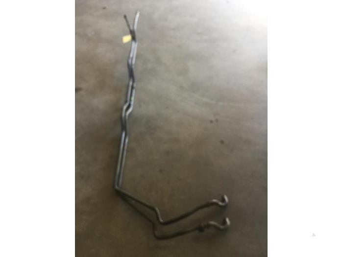 Begagnade Vattenrör Porsche 911 (996) 3.4 Carrera 24V Pris € 50,00 Marginaltabell erbjuds av Poolman autodemontage