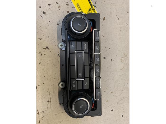 Begagnade Värmekontrollpanel Volkswagen Passat Variant (3C5) 1.4 TSI 16V EcoFuel Pris € 30,00 Marginaltabell erbjuds av Poolman autodemontage