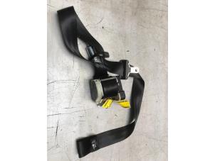 Used Front seatbelt, right Renault Twingo II (CN) 1.5 dCi 90 FAP Price € 30,00 Margin scheme offered by Poolman autodemontage