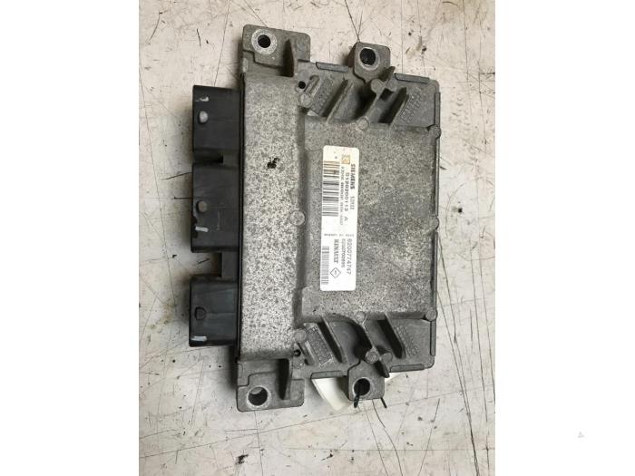 Engine management computer Renault Twingo II (CN), 2007 / 2014 1.2, Hatchback, 2-dr, Petrol, 1.149cc, 43kW (58pk), FWD, D7F800; EURO4, 2007-03 / 2014-09, CN0D (Used)