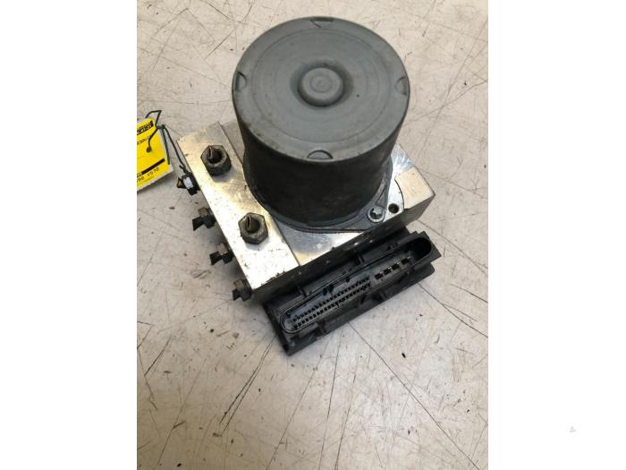 Gebrauchte ABS Pumpe Mercedes A (W169) 2.0 A-180 CDI 16V Preis € 30,00 Margenregelung angeboten von Poolman autodemontage