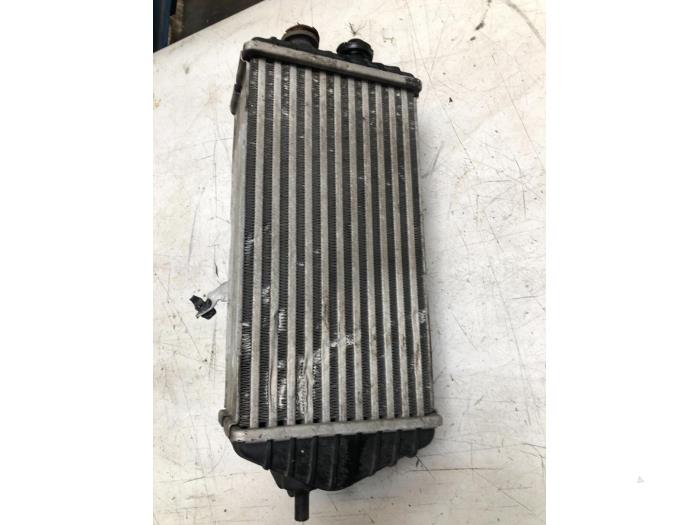 Intercooler Kia Cee'd Sportswagon (JDC5), 2012 / 2018 1.6 CRDi 16V VGT, Combi/o, Diesel, 1.582cc, 94kW (128pk), FWD, D4FB, 2012-09 / 2015-07, JDC5D3; JDC5D4 (Used)