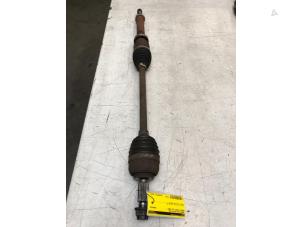 Used Front drive shaft, right Renault Modus/Grand Modus (JP) 1.2 16V Price € 30,00 Margin scheme offered by Poolman autodemontage