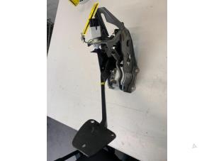 Used Brake pedal Honda Civic (FK/FN) 2.0i Type R VTEC 16V Price € 30,00 Margin scheme offered by Poolman autodemontage