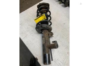 Used Front shock absorber rod, left Volkswagen Scirocco (137/13AD) 2.0 TSI 16V Price € 40,00 Margin scheme offered by Poolman autodemontage