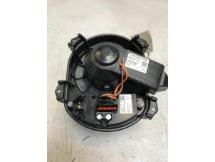 Begagnade Fläktmotor för uppvärmning och ventilation Mercedes B (W246) 2.0 B-250 BlueEFFICIENCY Turbo 16V Pris € 30,00 Marginaltabell erbjuds av Poolman autodemontage