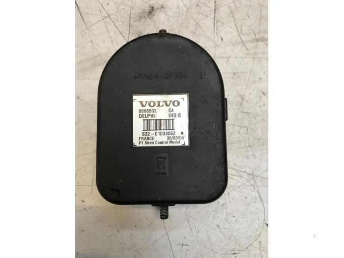 Używane Modul alarmu Volvo S40 (MS) 2.5 T5 20V Cena € 30,00 Procedura marży oferowane przez Poolman autodemontage