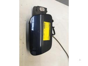 Used Tank cap cover Audi A8 (D3) 3.7 V8 40V Quattro Price € 30,00 Margin scheme offered by Poolman autodemontage
