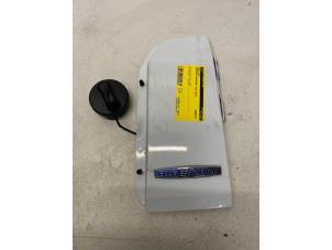 Used Tank cap cover Mercedes Sprinter 3,5t (906.63) 316 CDI 16V Price € 36,30 Inclusive VAT offered by Poolman autodemontage