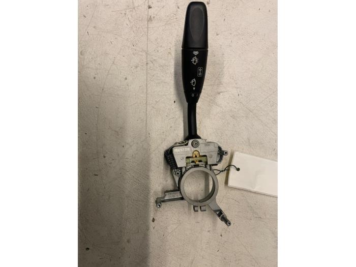 Usados Interruptor de limpiaparabrisas Mercedes Sprinter 3,5t (906.63) 316 CDI 16V Precio € 36,30 IVA incluido ofrecido por Poolman autodemontage