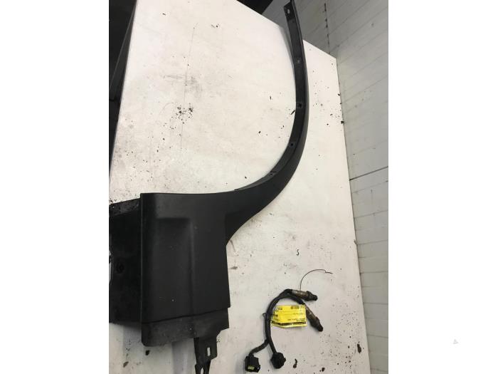 Wheel arch trim