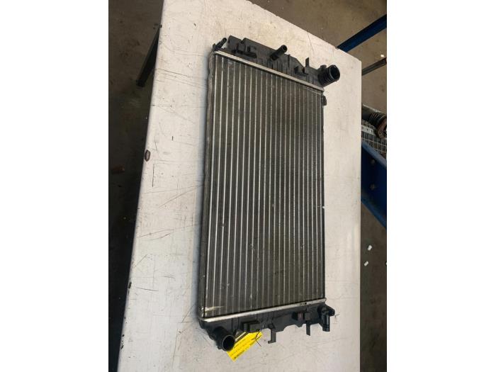 Usagé Radiateur Mercedes Sprinter 3,5t (906.63) 316 CDI 16V Prix € 48,40 Prix TTC proposé par Poolman autodemontage