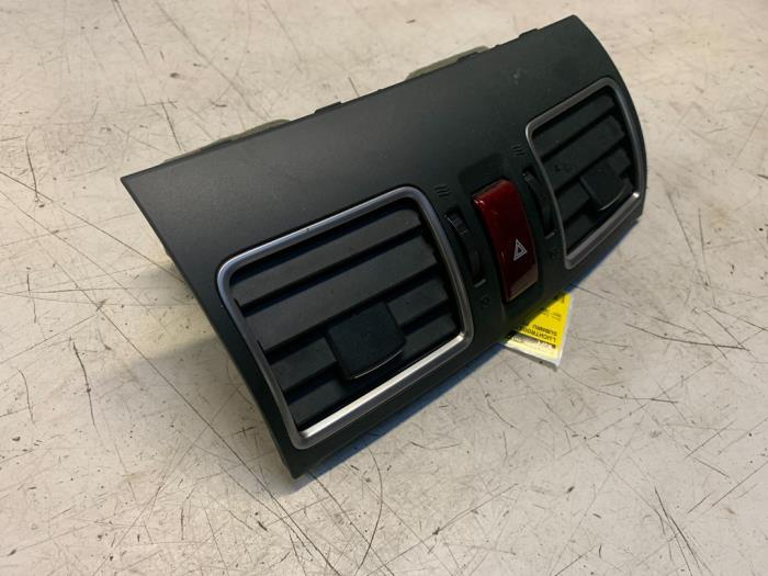 Dashboard vent from a Subaru Forester (SJ) 2.0D 2016