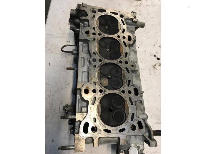 Cylinder head from a Volvo V50 (MW) 2.0 16V