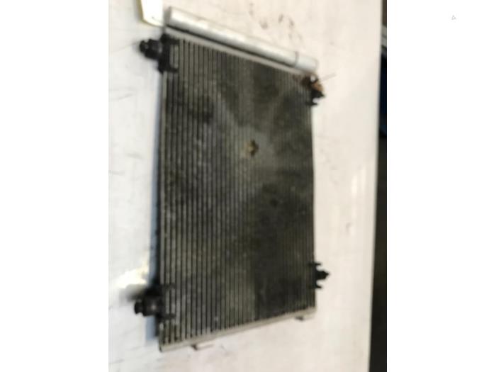 Air conditioning condenser from a Citroën C4 Berline (NC) 1.6 e-HDI 2012