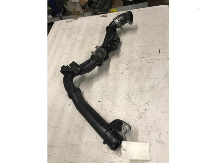 Gebrauchte Intercooler Rohr Citroen DS 5 2.0 BlueHDi 180 16V Preis € 40,00 Margenregelung angeboten von Poolman autodemontage