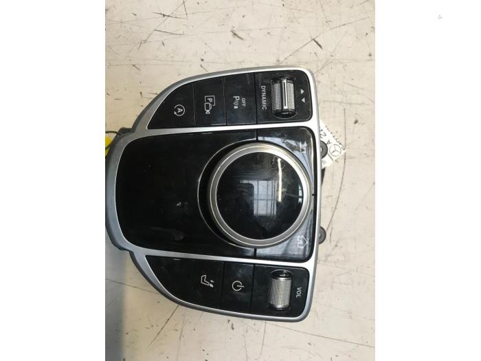 Gebrauchte MMI Schalter Mercedes E Estate (S213) E-220d 2.0 Turbo 16V 4-Matic Preis € 75,00 Margenregelung angeboten von Poolman autodemontage