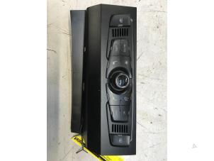 Used Heater control panel Audi A4 Avant (B8) 2.0 TDI 16V Price € 40,00 Margin scheme offered by Poolman autodemontage